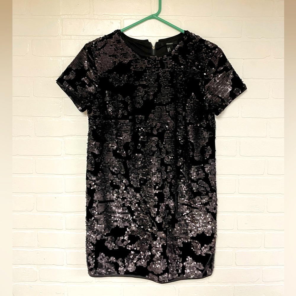 Medium Forever 21 dress